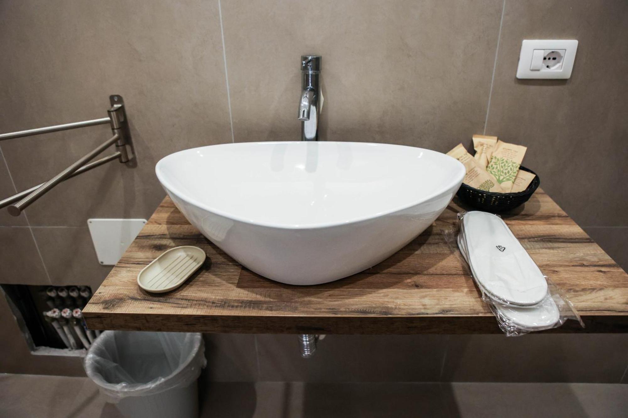 B&B Suites&Rooms Piazza Dei Martiri Katanya Dış mekan fotoğraf