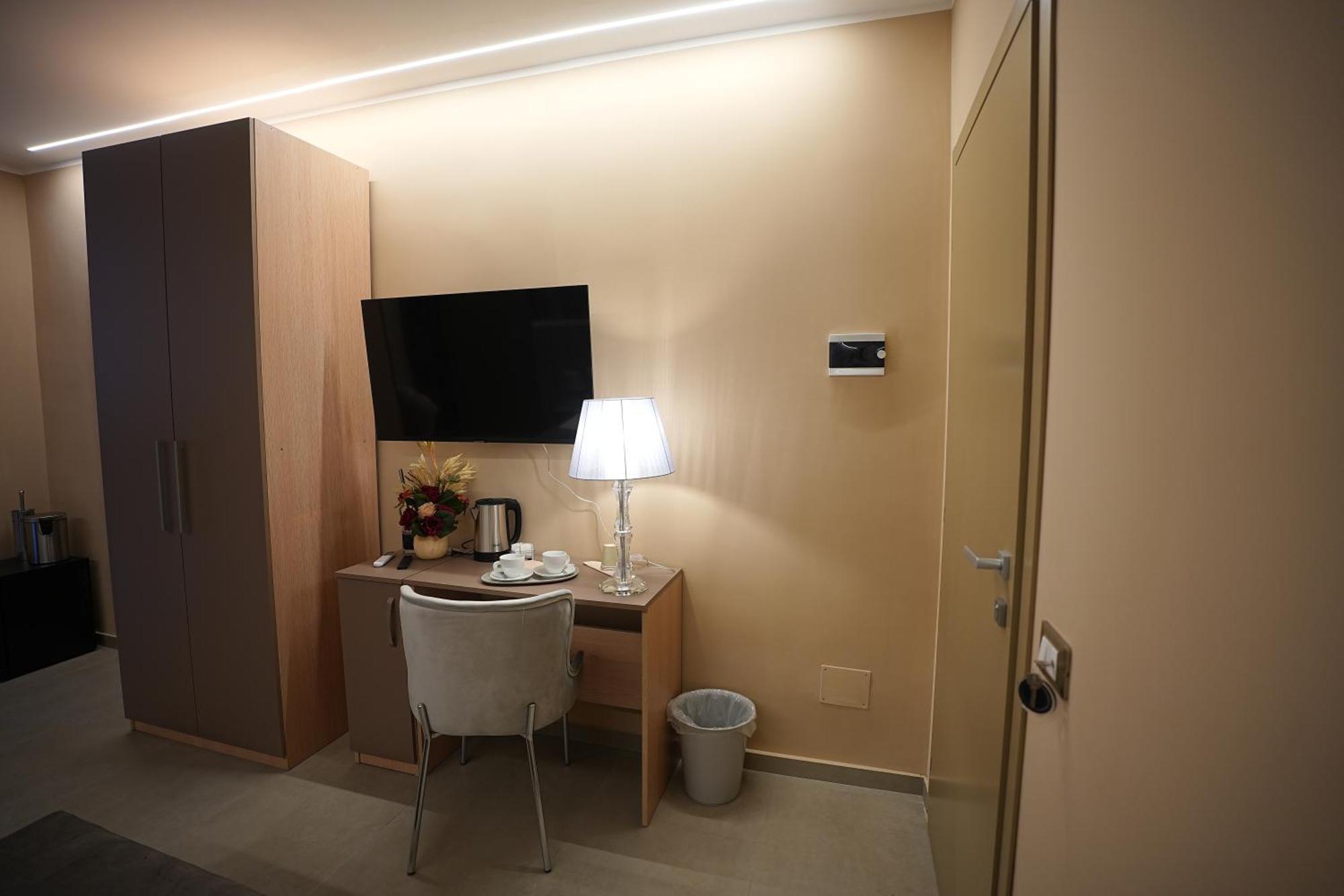 B&B Suites&Rooms Piazza Dei Martiri Katanya Oda fotoğraf
