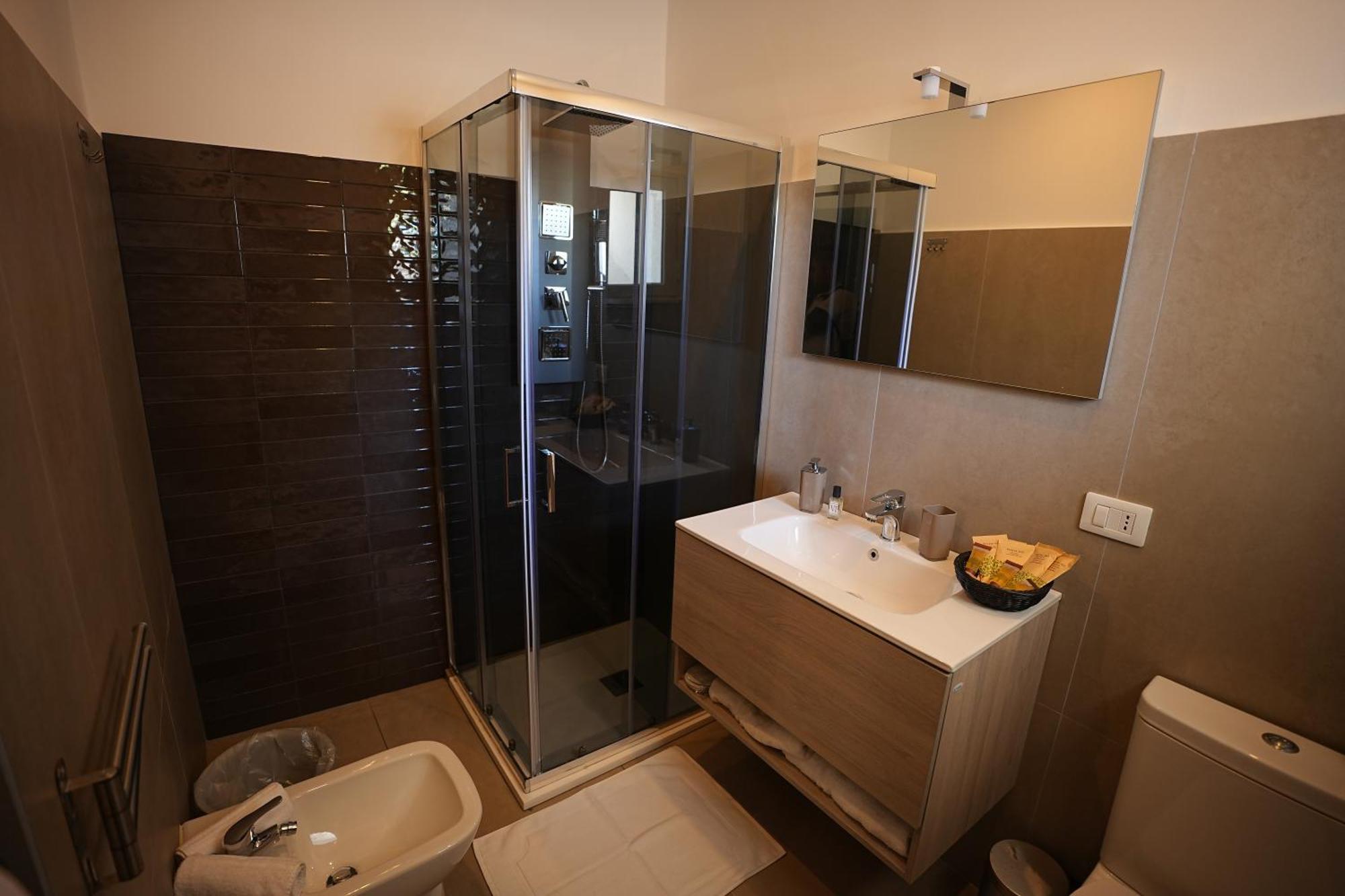 B&B Suites&Rooms Piazza Dei Martiri Katanya Dış mekan fotoğraf